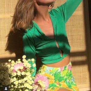 With Jean Carie Cardi Juicy Green Size Large NWT